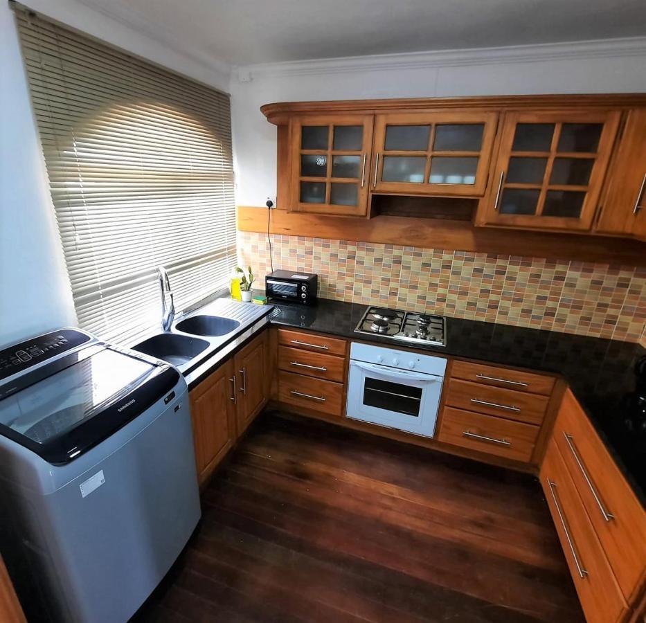 Villa Rose Pereybere Beach Екстериор снимка